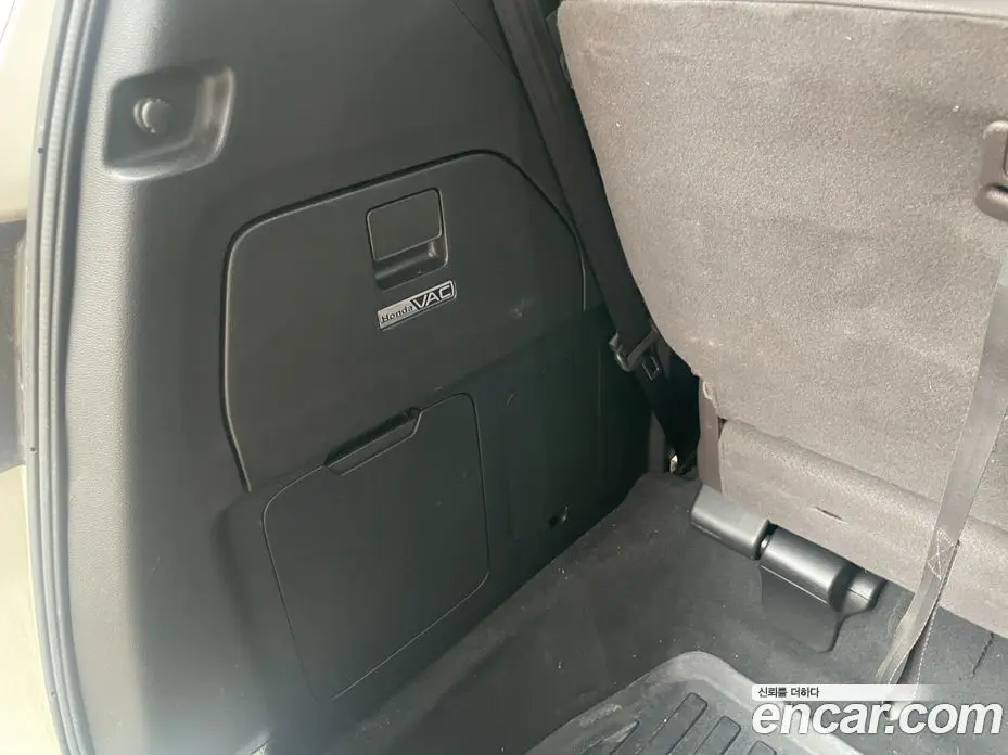 Honda Odyssey 2017 3.5 автомат (гидро), фото 13 Honda Odyssey 2017 3.5 автомат (гидро), фото 13
