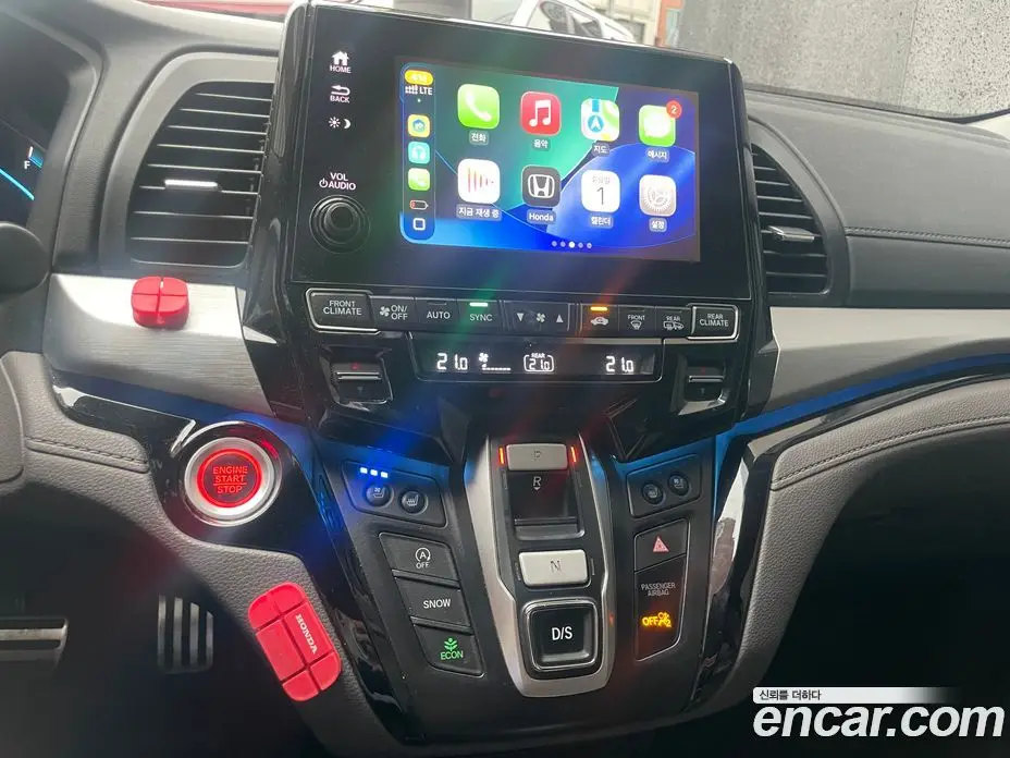 Honda Odyssey 2017 3.5 автомат (гидро), фото 8 Honda Odyssey 2017 3.5 автомат (гидро), фото 8