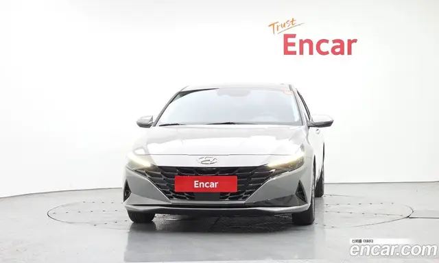 Hyundai Avante 2021 1.6 автомат (гидро), миниатюра 3