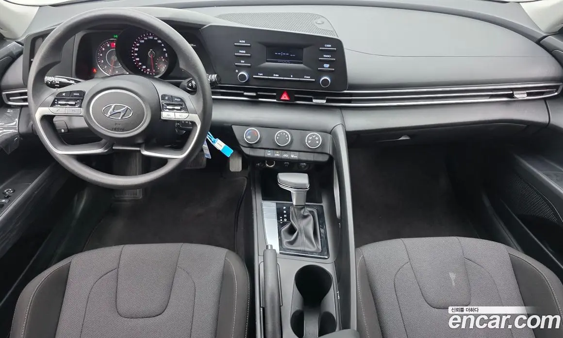 Hyundai Avante 2021 1.6 автомат (гидро), фото 7