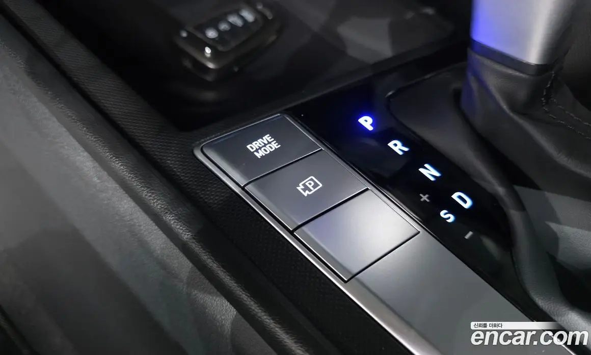 Hyundai Avante 2022 1.6 автомат (гидро), фото 26