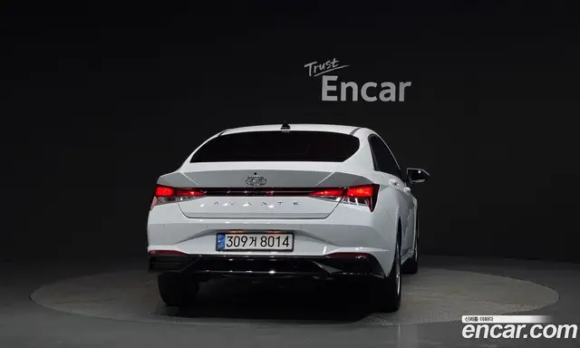 Hyundai Avante 2022 1.6 автомат (гидро), миниатюра 4