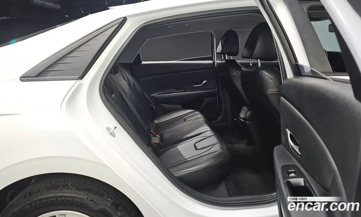 Hyundai Avante 2023 1.6 автомат (гидро), фото 11 Hyundai Avante 2023 1.6 автомат (гидро), фото 11