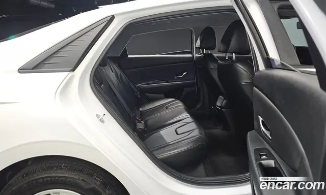 Hyundai Avante 2023 1.6 автомат (гидро), миниатюра 11 Hyundai Avante 2023 1.6 автомат (гидро), миниатюра 11