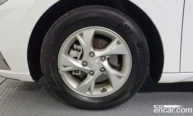 Hyundai Avante 2023 1.6 автомат (гидро), миниатюра 5 Hyundai Avante 2023 1.6 автомат (гидро), миниатюра 5