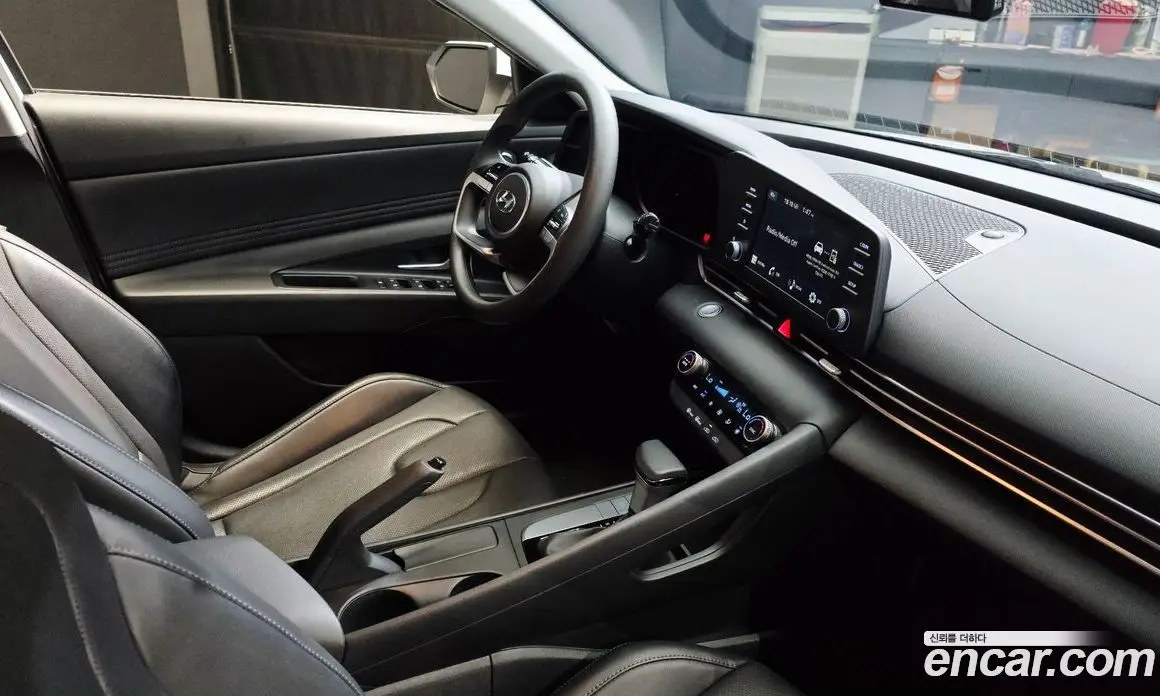 Hyundai Avante 2023 1.6 автомат (гидро), фото 25 Hyundai Avante 2023 1.6 автомат (гидро), фото 25