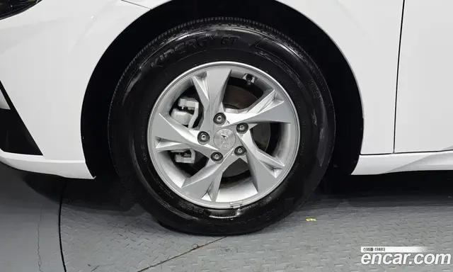 Hyundai Avante 2023 1.6 автомат (гидро), миниатюра 5 Hyundai Avante 2023 1.6 автомат (гидро), миниатюра 5