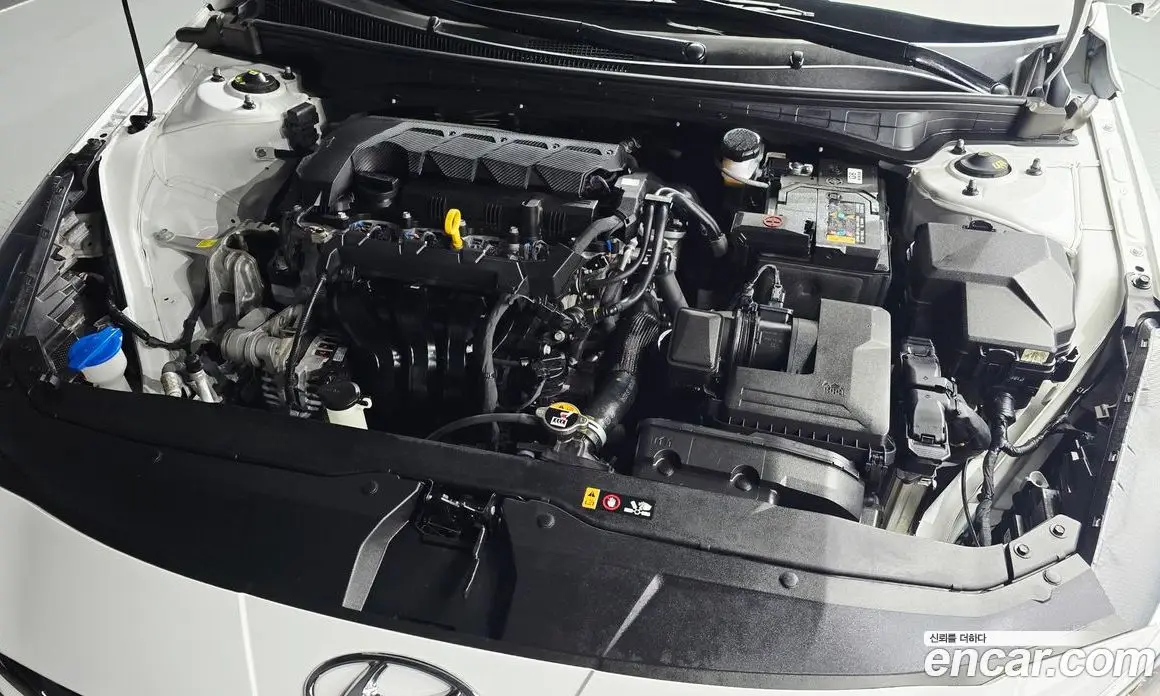 Hyundai Avante 2023 1.6 автомат (гидро), фото 6 Hyundai Avante 2023 1.6 автомат (гидро), фото 6