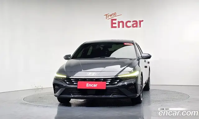 Hyundai Avante 2023 1.6 автомат (гидро), миниатюра 2