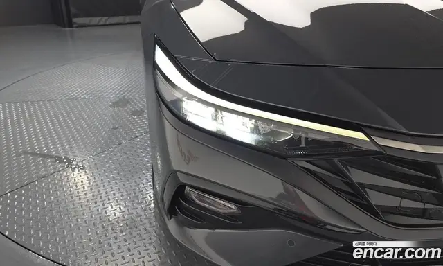Hyundai Avante 2023 1.6 автомат (гидро), миниатюра 7