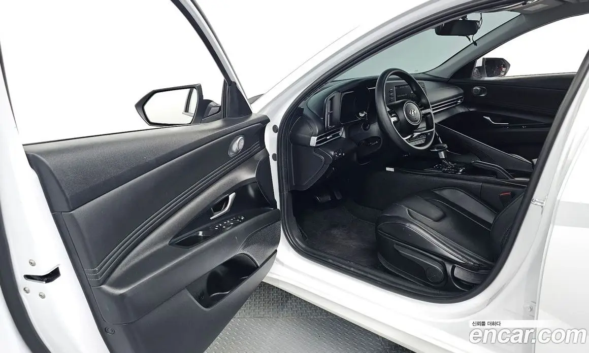 Hyundai Avante 2023 1.6 автомат (гидро), фото 13 Hyundai Avante 2023 1.6 автомат (гидро), фото 13