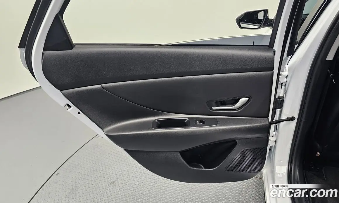 Hyundai Avante 2023 1.6 автомат (гидро), фото 15 Hyundai Avante 2023 1.6 автомат (гидро), фото 15