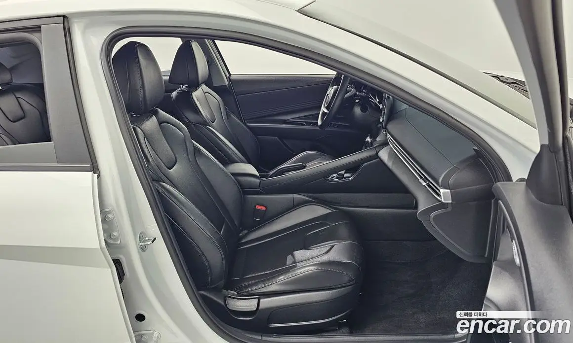 Hyundai Avante 2023 1.6 автомат (гидро), фото 16 Hyundai Avante 2023 1.6 автомат (гидро), фото 16