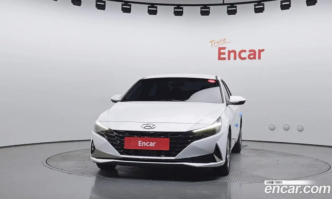 Hyundai Avante 2023 1.6 автомат (гидро), фото 3 Hyundai Avante 2023 1.6 автомат (гидро), фото 3