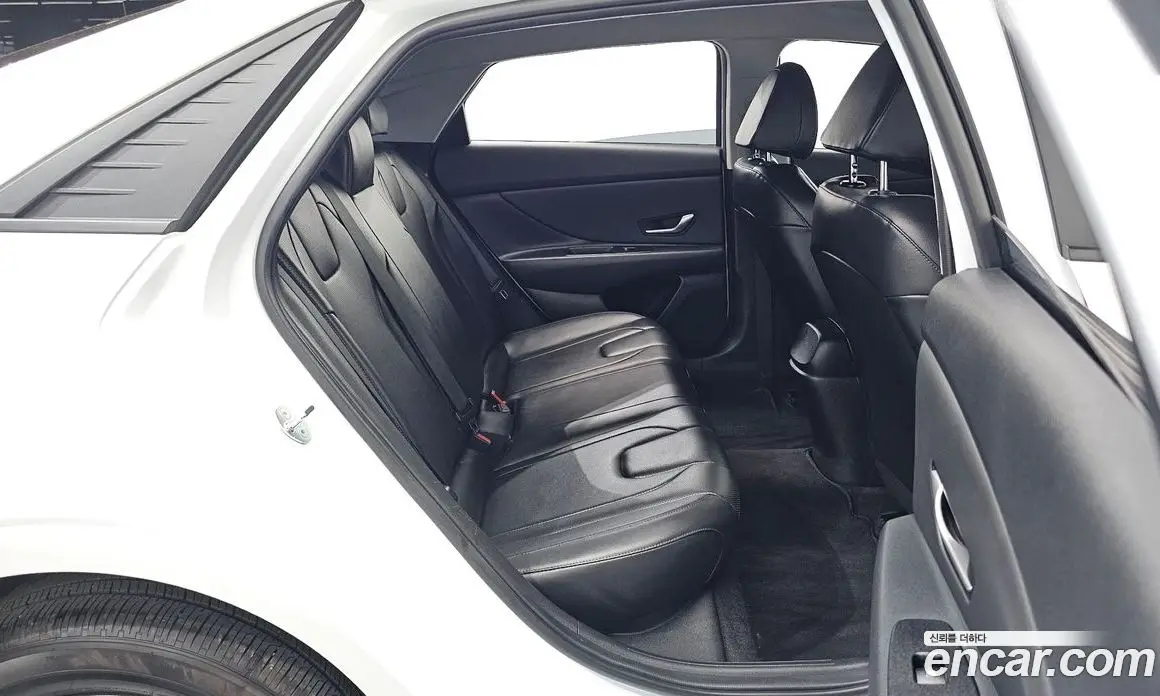 Hyundai Avante 2023 1.6 автомат (гидро), фото 22 Hyundai Avante 2023 1.6 автомат (гидро), фото 22
