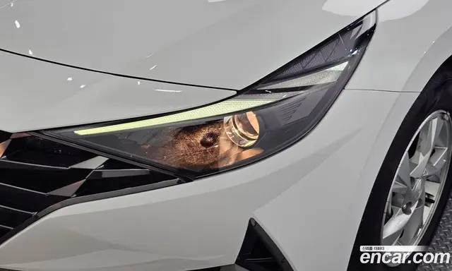Hyundai Avante 2023 1.6 автомат (гидро), миниатюра 8 Hyundai Avante 2023 1.6 автомат (гидро), миниатюра 8