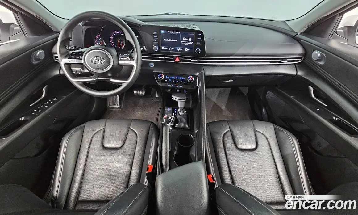 Hyundai Avante 2023 1.6 автомат (гидро), фото 10 Hyundai Avante 2023 1.6 автомат (гидро), фото 10