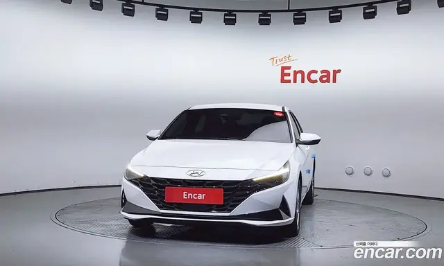 Hyundai Avante 2023 1.6 автомат (гидро), миниатюра 3 Hyundai Avante 2023 1.6 автомат (гидро), миниатюра 3