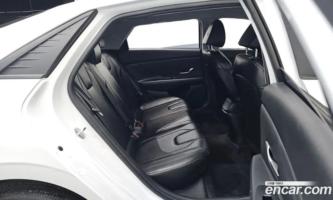Hyundai Avante 2023 1.6 автомат (гидро), фото 22 Hyundai Avante 2023 1.6 автомат (гидро), фото 22