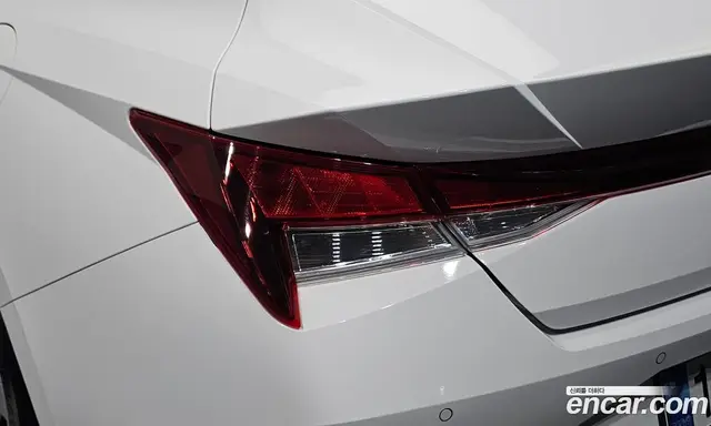 Hyundai Avante 2023 1.6 автомат (гидро), миниатюра 9 Hyundai Avante 2023 1.6 автомат (гидро), миниатюра 9
