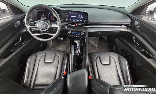 Hyundai Avante 2023 1.6 автомат (гидро), миниатюра 10 Hyundai Avante 2023 1.6 автомат (гидро), миниатюра 10