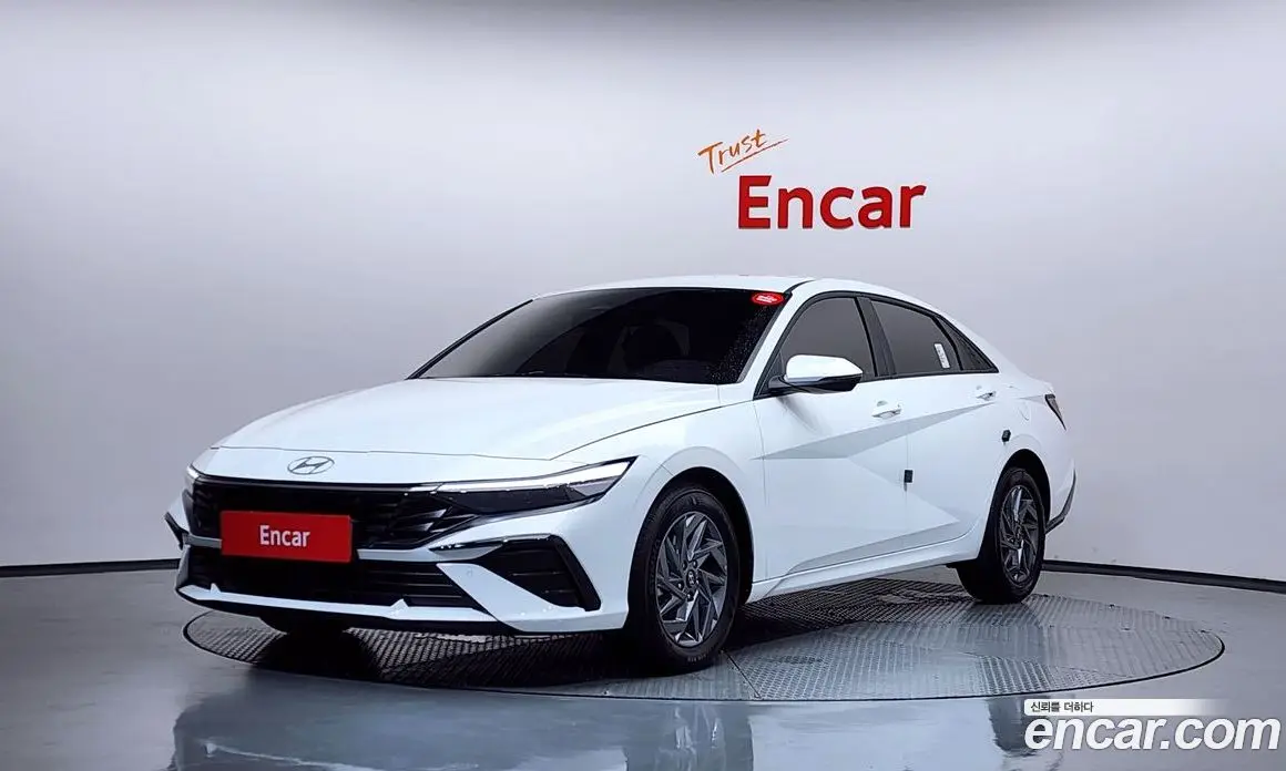 Hyundai Avante 2024 1.6 автомат (гидро), фото 1 Hyundai Avante 2024 1.6 автомат (гидро), фото 1