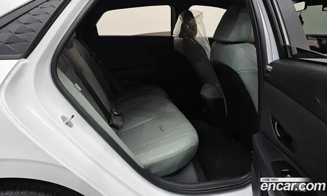 Hyundai Avante 2024 1.6 автомат (гидро), миниатюра 11 Hyundai Avante 2024 1.6 автомат (гидро), миниатюра 11