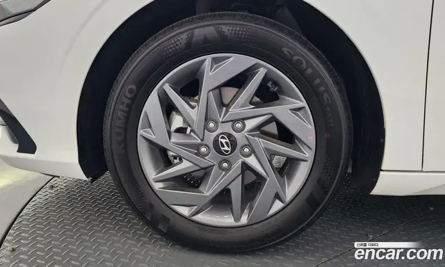 Hyundai Avante 2024 1.6 автомат (гидро), миниатюра 5 Hyundai Avante 2024 1.6 автомат (гидро), миниатюра 5