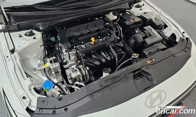Hyundai Avante 2024 1.6 автомат (гидро), миниатюра 6 Hyundai Avante 2024 1.6 автомат (гидро), миниатюра 6