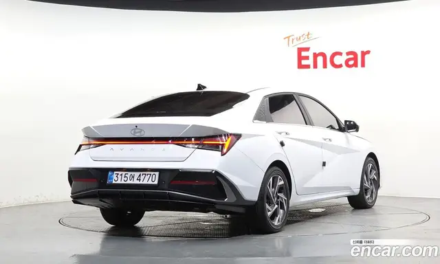Hyundai Avante 2025 1.6 автомат (гидро), миниатюра 2