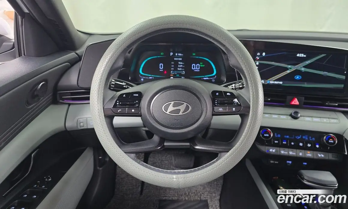 Hyundai Avante 2025 1.6 автомат (гидро), фото 18