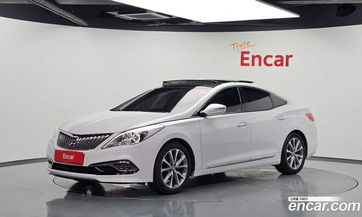 Hyundai Grandeur 2016 2.4 автомат (гидро), фото 1 Hyundai Grandeur 2016 2.4 автомат (гидро), фото 1