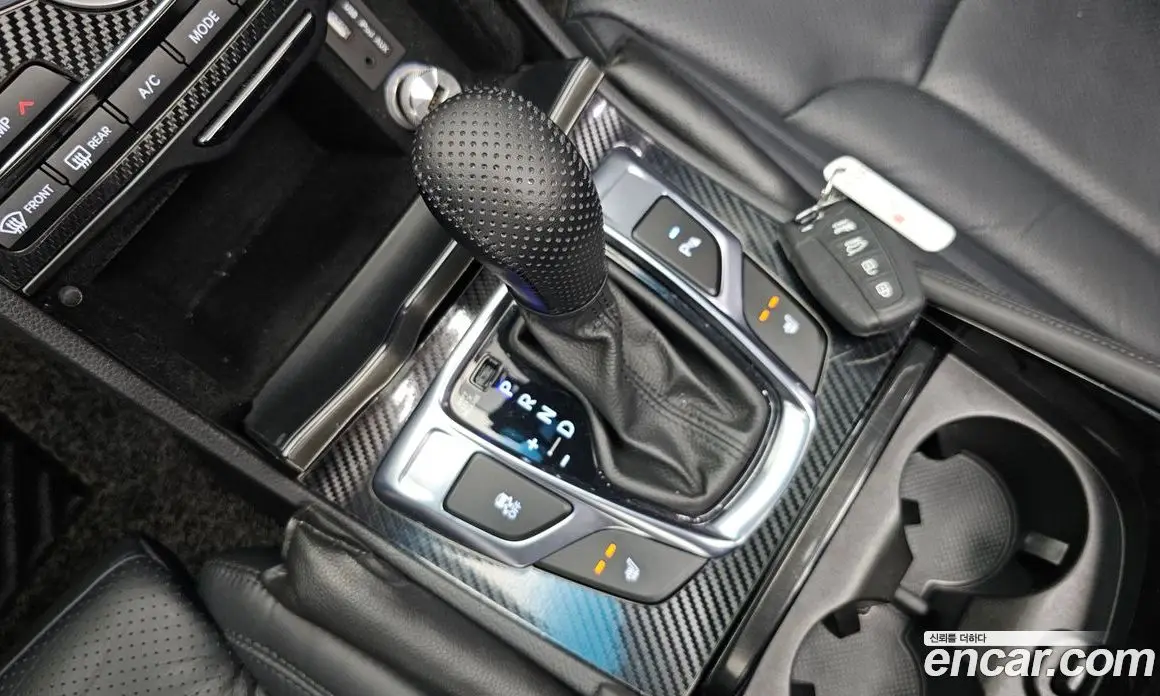 Hyundai Grandeur 2016 2.4 автомат (гидро), фото 12 Hyundai Grandeur 2016 2.4 автомат (гидро), фото 12