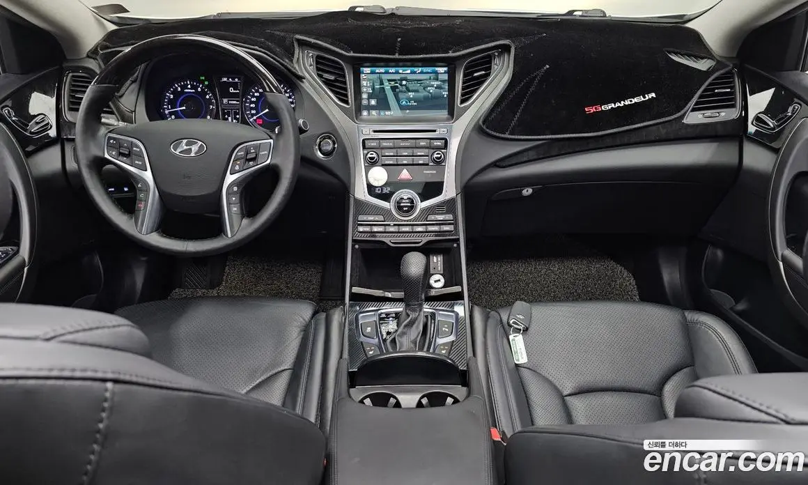 Hyundai Grandeur 2016 2.4 автомат (гидро), фото 10 Hyundai Grandeur 2016 2.4 автомат (гидро), фото 10