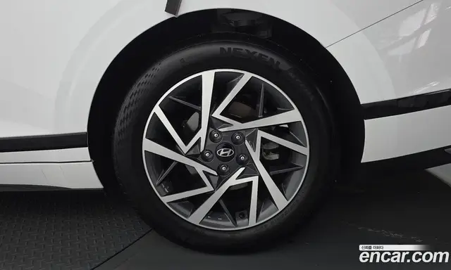 Hyundai Grandeur 2023 2.5 автомат (гидро), миниатюра 7 Hyundai Grandeur 2023 2.5 автомат (гидро), миниатюра 7