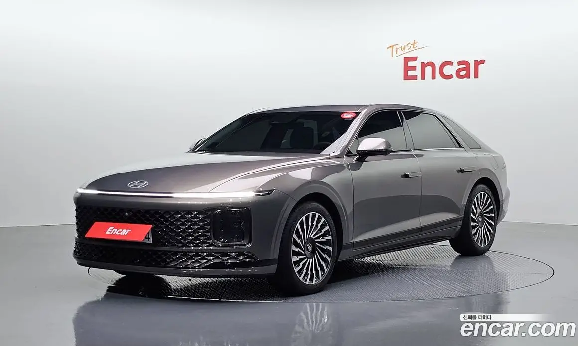 Hyundai Grandeur 2024 2.5 автомат (гидро), фото 1 Hyundai Grandeur 2024 2.5 автомат (гидро), фото 1