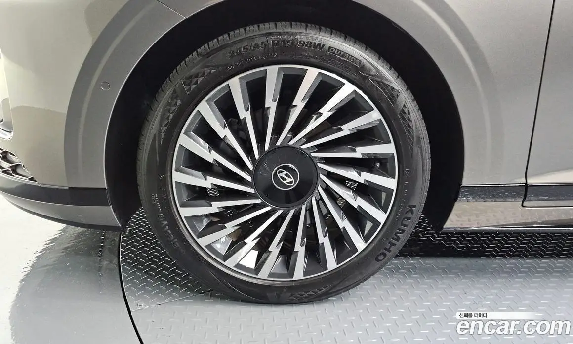 Hyundai Grandeur 2024 2.5 автомат (гидро), фото 5 Hyundai Grandeur 2024 2.5 автомат (гидро), фото 5