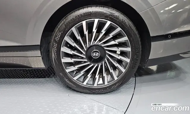 Hyundai Grandeur 2024 2.5 автомат (гидро), миниатюра 7 Hyundai Grandeur 2024 2.5 автомат (гидро), миниатюра 7