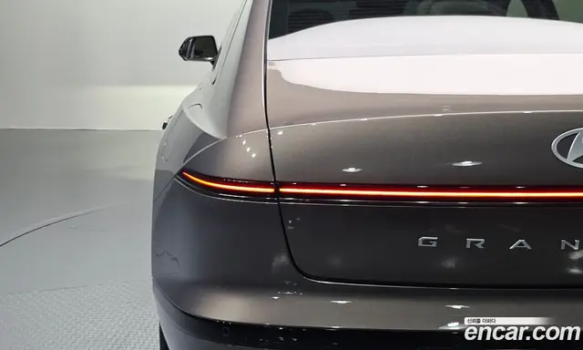 Hyundai Grandeur 2024 2.5 автомат (гидро), миниатюра 9 Hyundai Grandeur 2024 2.5 автомат (гидро), миниатюра 9