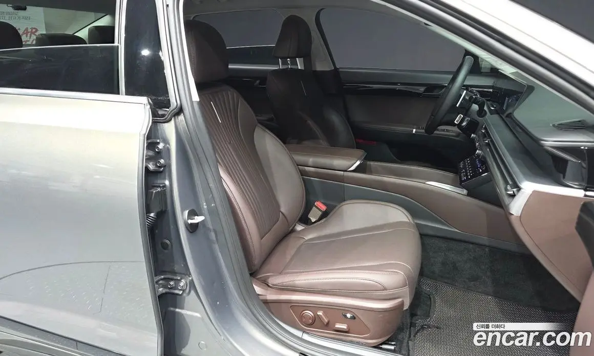 Hyundai Grandeur 2025 2.5 автомат (гидро), фото 17 Hyundai Grandeur 2025 2.5 автомат (гидро), фото 17