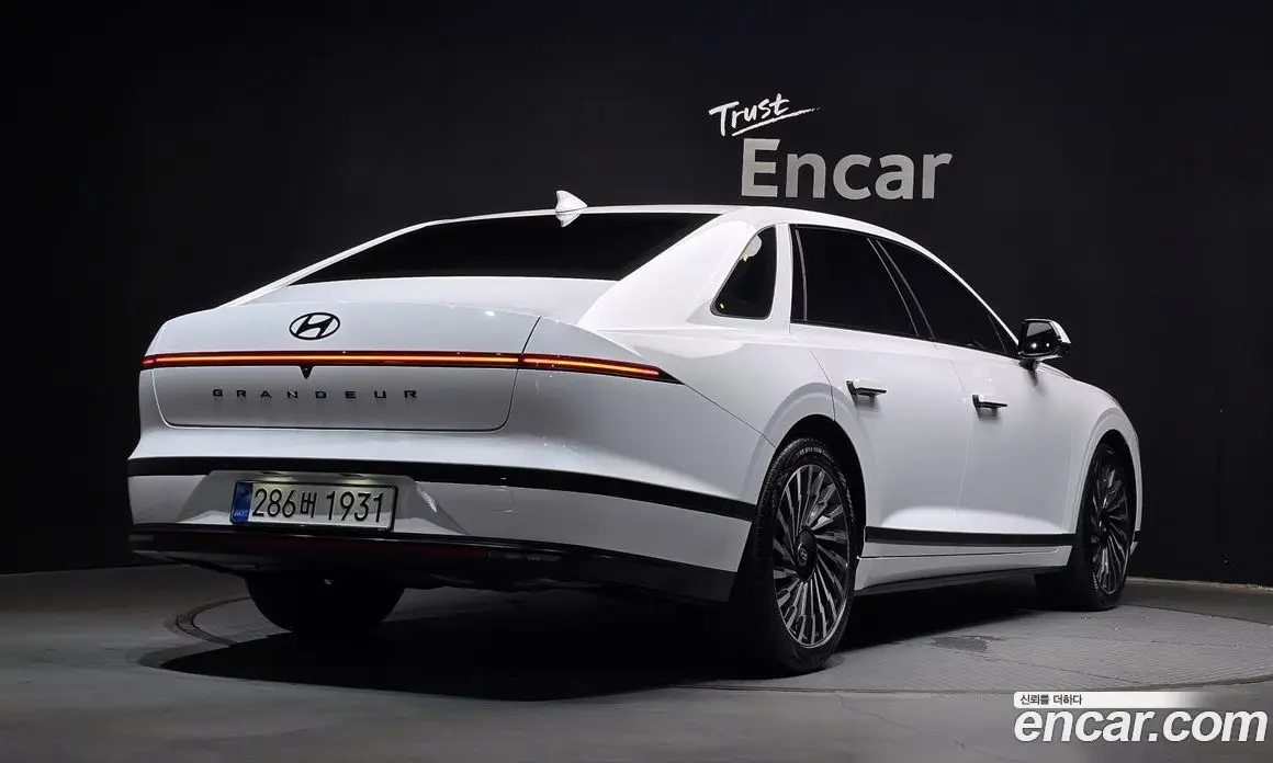 Hyundai Grandeur 2025 1.6 автомат (гидро), фото 2 Hyundai Grandeur 2025 1.6 автомат (гидро), фото 2