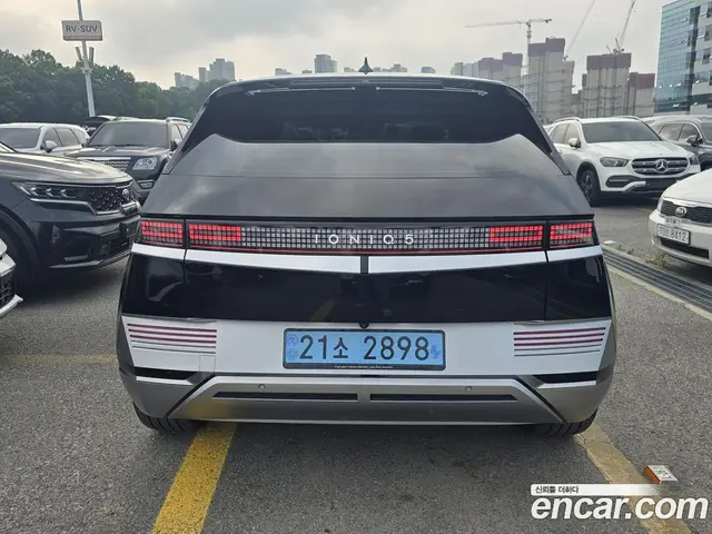 Hyundai Ioniq 5 2022 0.1 автомат (гидро), миниатюра 4 Hyundai Ioniq 5 2022 0.1 автомат (гидро), миниатюра 4