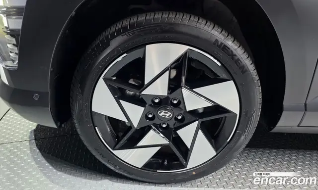 Hyundai Kona 2023 1.6 автомат (гидро), миниатюра 5 Hyundai Kona 2023 1.6 автомат (гидро), миниатюра 5