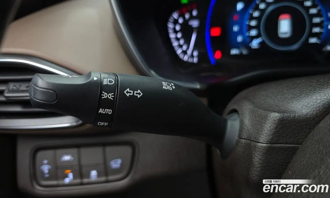 Hyundai Santa Fe 2019 2.0 автомат (гидро), фото 29