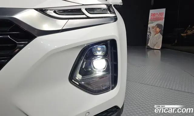 Hyundai Santa Fe 2019 2.0 автомат (гидро), миниатюра 8