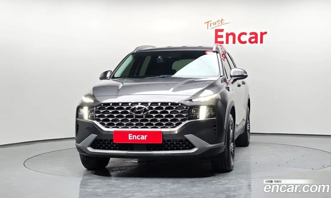 Hyundai Santa Fe 2022 2.2 автомат (гидро), фото 3 Hyundai Santa Fe 2022 2.2 автомат (гидро), фото 3