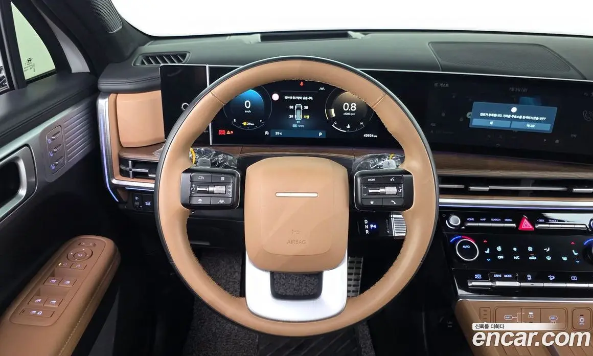 Hyundai Santa Fe 2023 2.5 автомат (гидро), фото 13