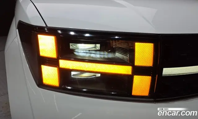 Hyundai Santa Fe 2025 1.6 автомат (гидро), миниатюра 8 Hyundai Santa Fe 2025 1.6 автомат (гидро), миниатюра 8