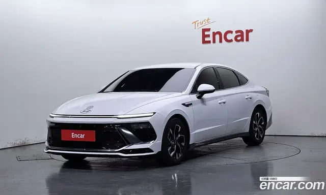 Hyundai Sonata 2023 2.0 автомат (гидро), миниатюра 1