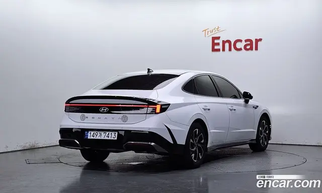 Hyundai Sonata 2023 2.0 автомат (гидро), миниатюра 2